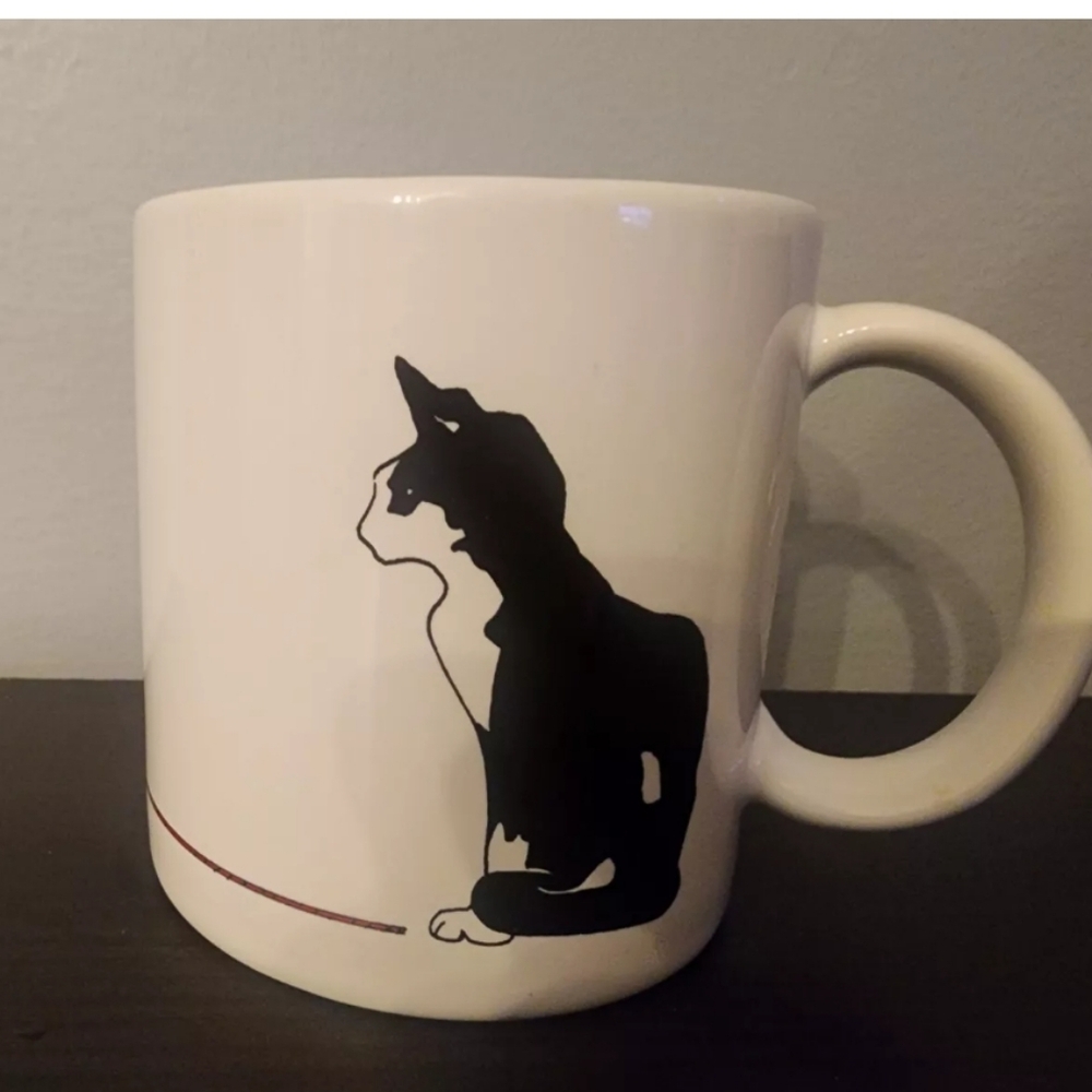 Ceramic Mug Coffee Cup Tuxedo Catplaying with Yarn 